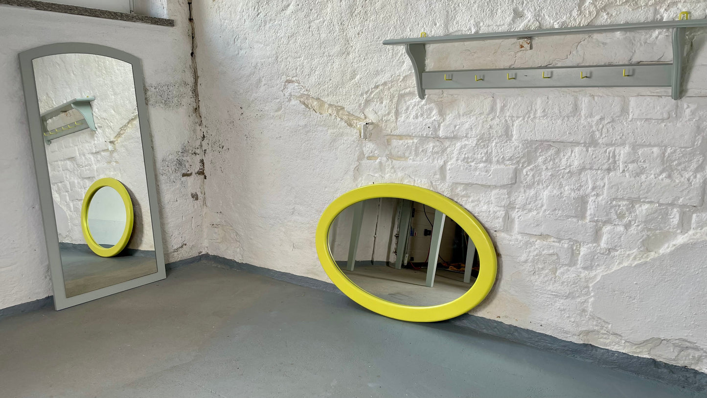 Garderobe mit Ablage Hellgrau Neongelb Wandgarderobe mit Hakenleiste