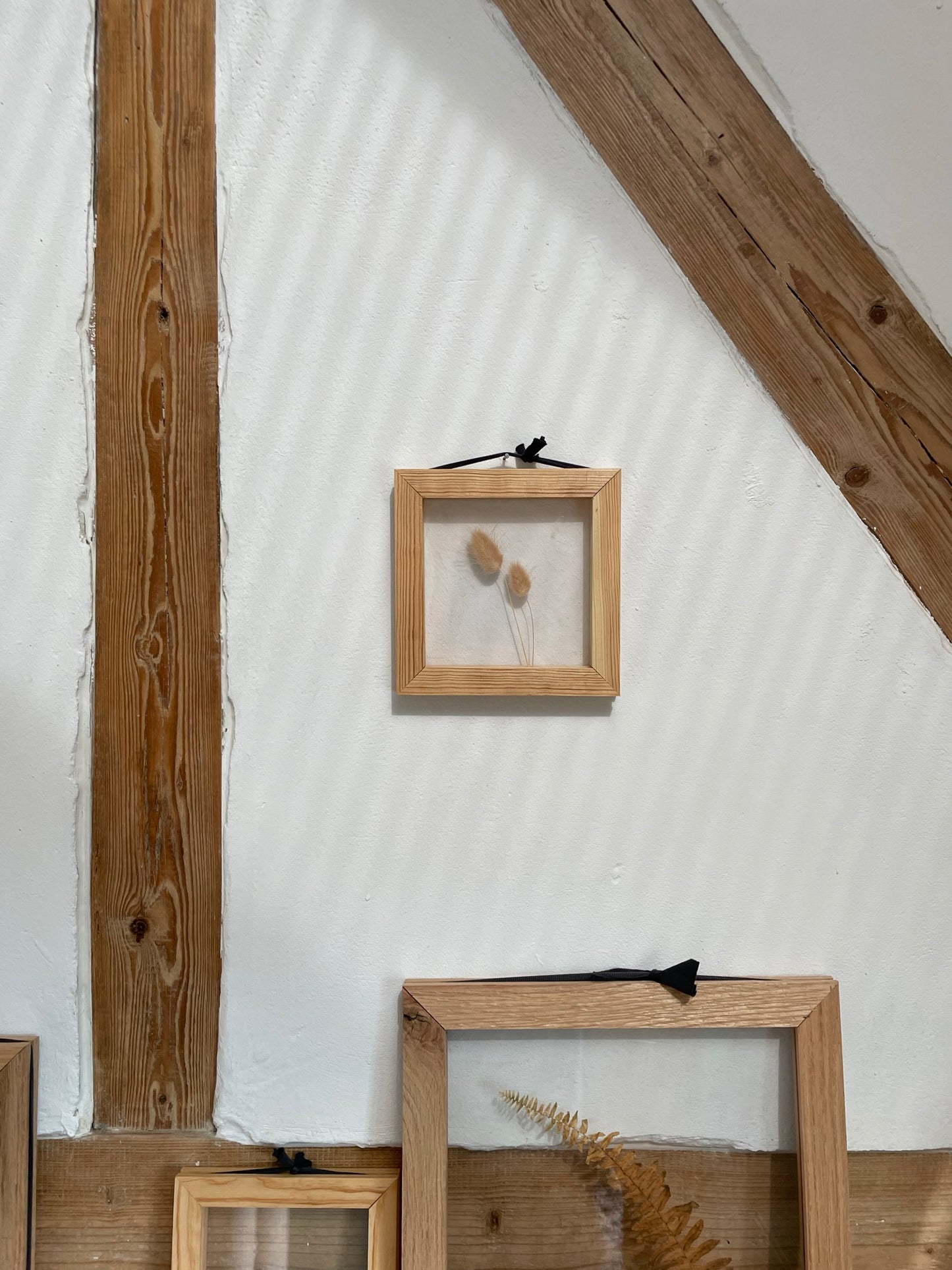 Rahmen aus recyceltem Holz
