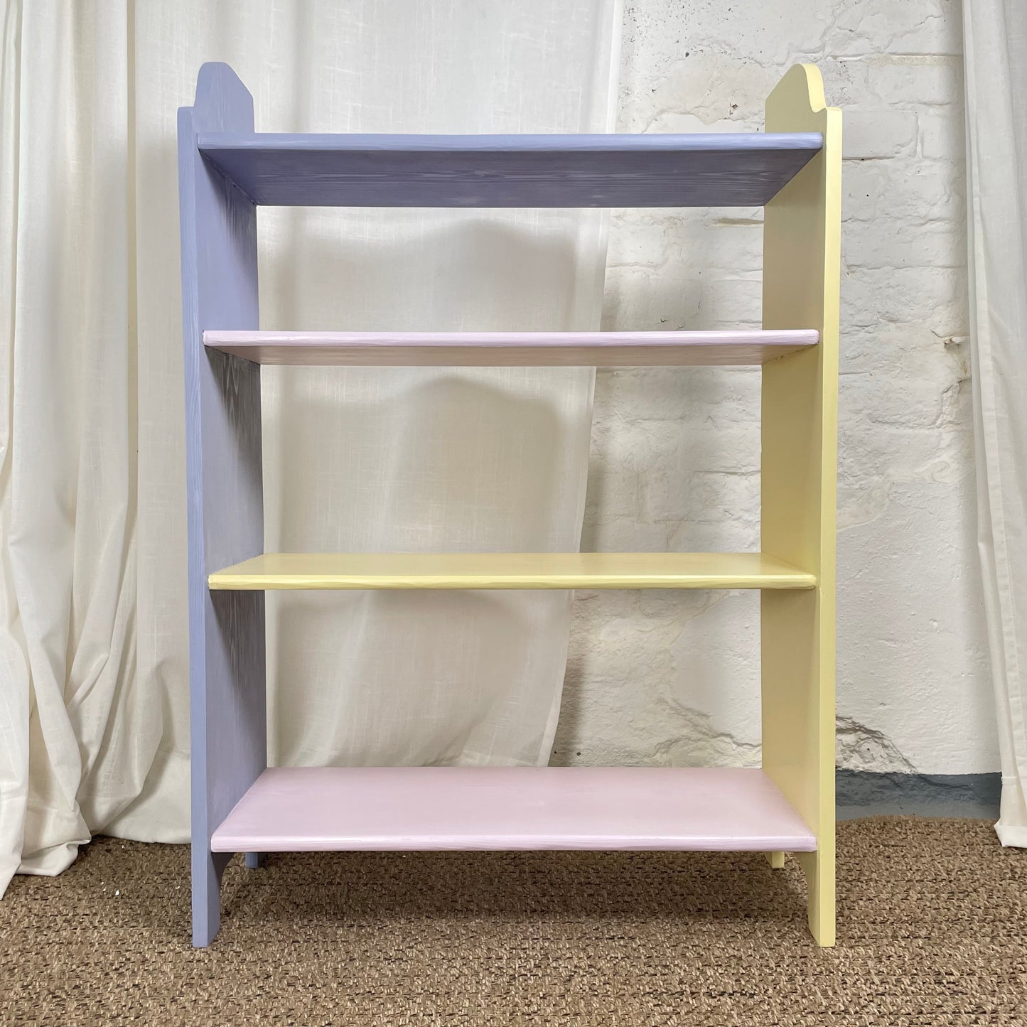 Regal aus Massivholz Secondhand Regal für Wohn- & Kinderzimmer