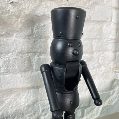 Nussknacker schwarz