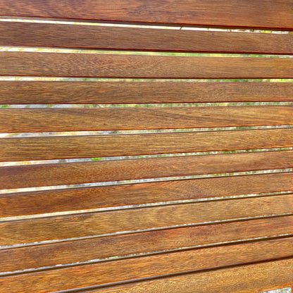Klappbarer Gartenstuhl aus Teakholz | Handaufgearbeitet