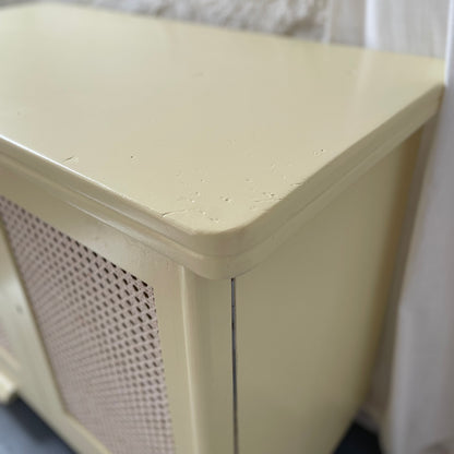 Kommode mit Wiener Geflecht | Vintage Landhausstil handaufgearbeitet