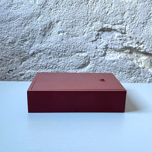 Box mit Schiebedeckel