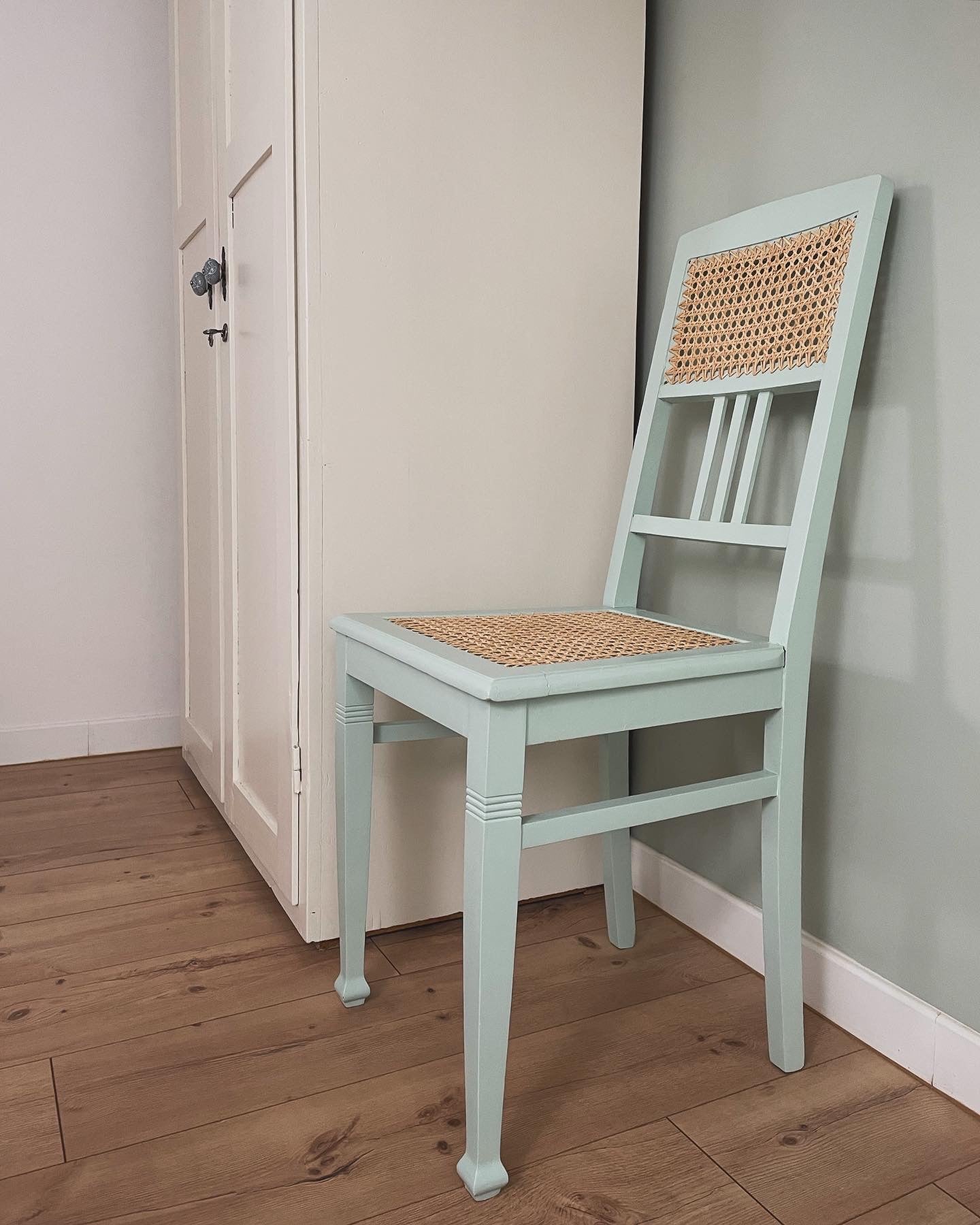 Stuhl mit Rohrgeflecht Esstischstuhl Dining Chair Retro Vintage