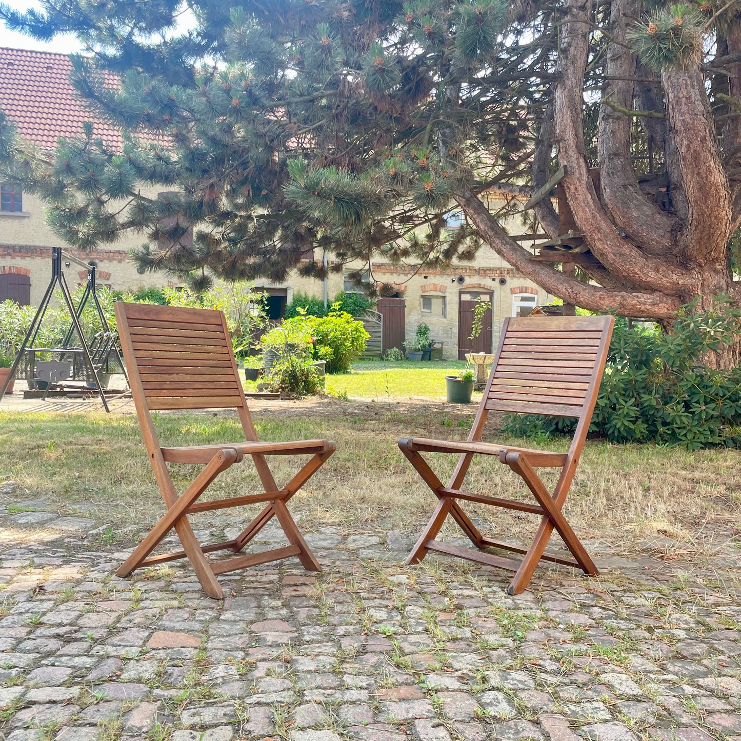 Klappbarer Gartenstuhl aus Teakholz | Handaufgearbeitet