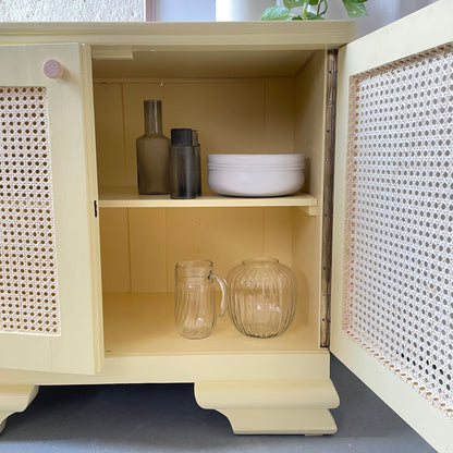 Kommode mit Wiener Geflecht | Vintage Landhausstil handaufgearbeitet