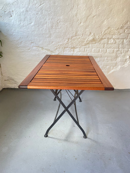Gartentisch klappbar Esstisch outdoor geeignet