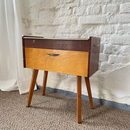 Schränkchen für Nähzubehör - individuell