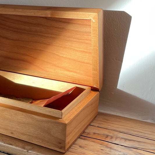 Vintage Holzschachtel aus Birnbaumholz | Geölt & aufbereitet