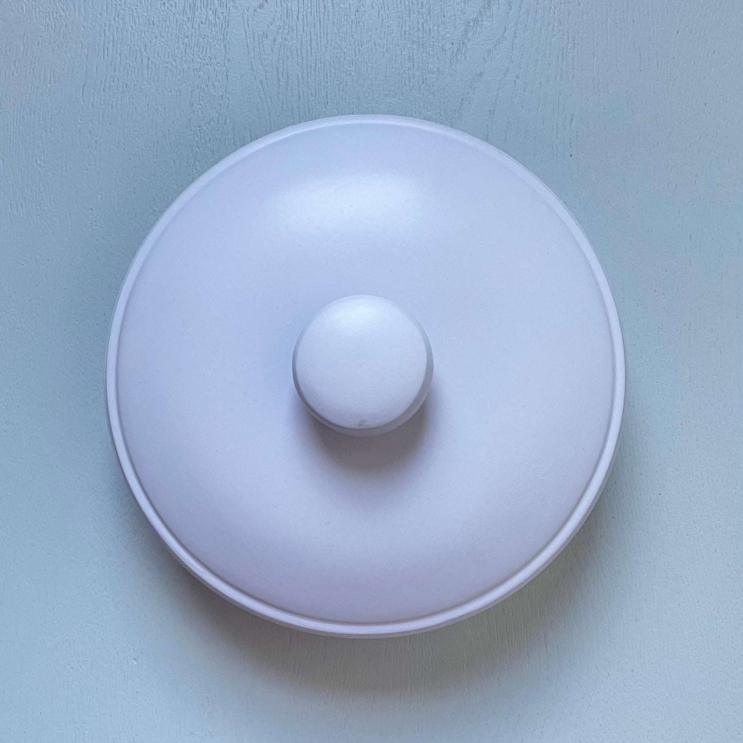 Dose mit Deckel helllila