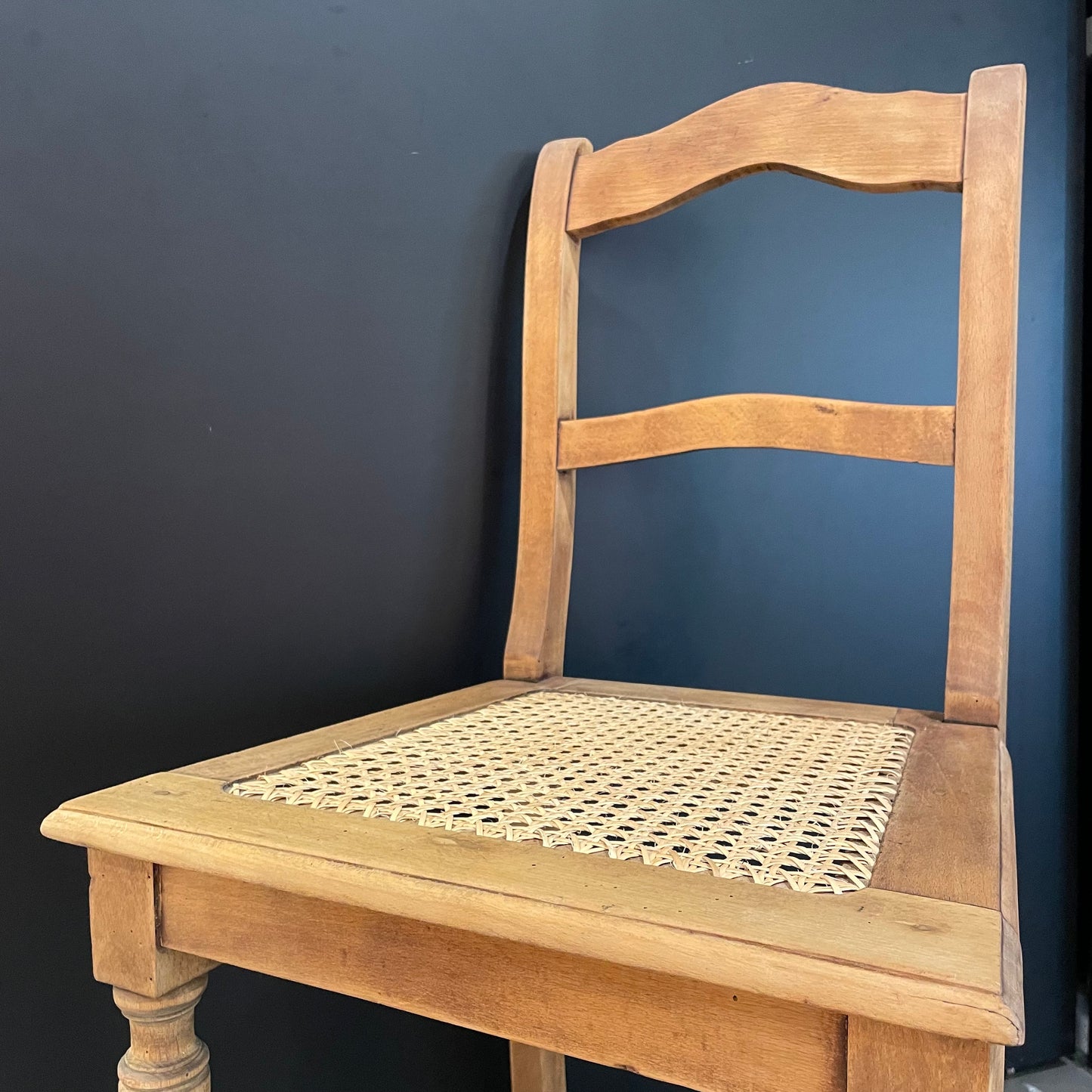 Stuhl mit Rohrgeflecht Esstischstuhl Dining Chair Retro Vintage