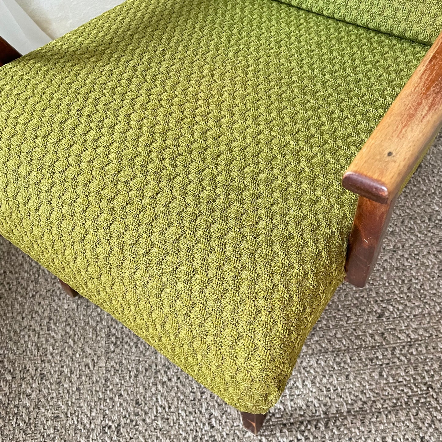 Mid Century Sessel mit hoher Lehne - individuell