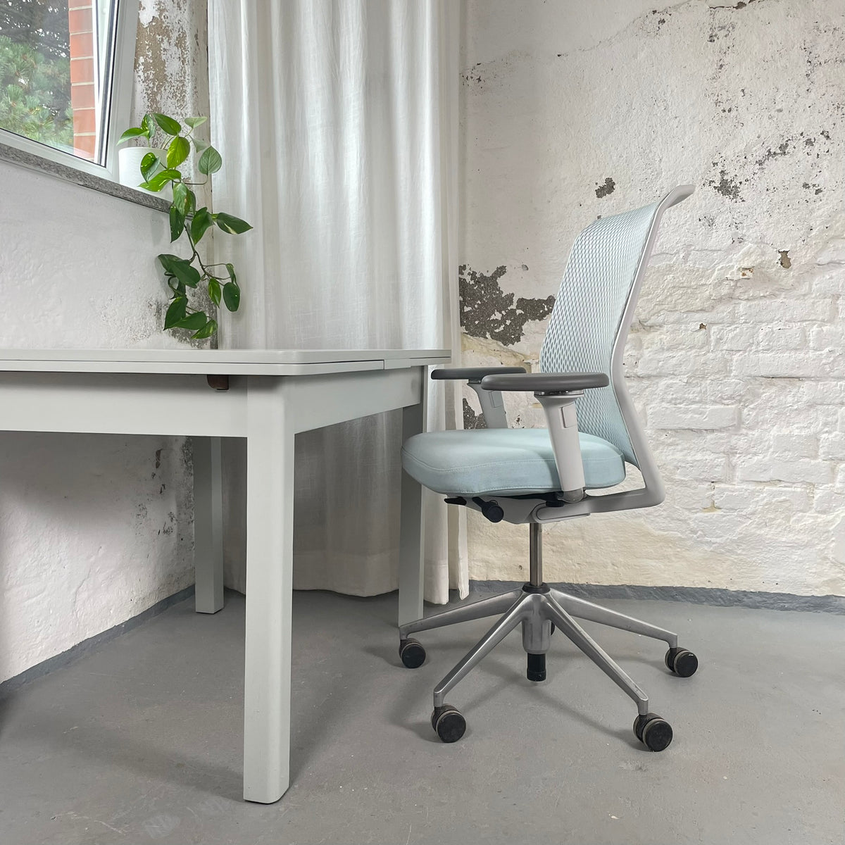 Vitra ID Mesh Bürostuhl – professionell aufbereitet